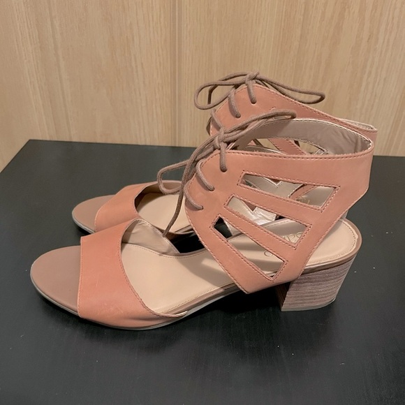 Franco Sarto Tan Flourish Sandal - Picture 1 of 16